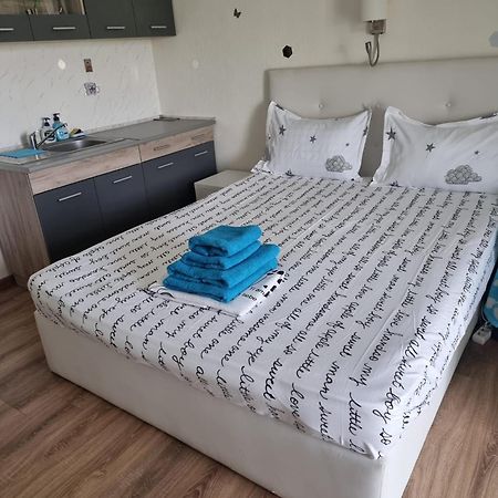 Douăzeci şi Trei August Blaxy Resort Stefi Cu Acces La Piscine Gratuit מראה חיצוני תמונה
