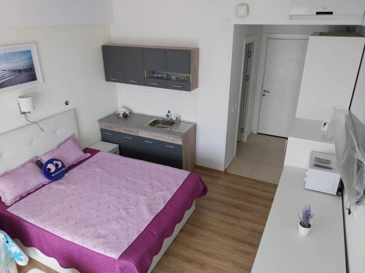 Douăzeci şi Trei August Blaxy Resort Stefi Cu Acces La Piscine Gratuit מראה חיצוני תמונה