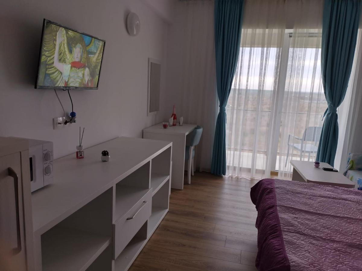 Douăzeci şi Trei August Blaxy Resort Stefi Cu Acces La Piscine Gratuit מראה חיצוני תמונה